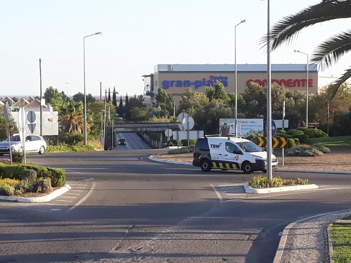 Aparte Wohnung Mit Sudterrasse Am Park Tavira Zewnętrze zdjęcie